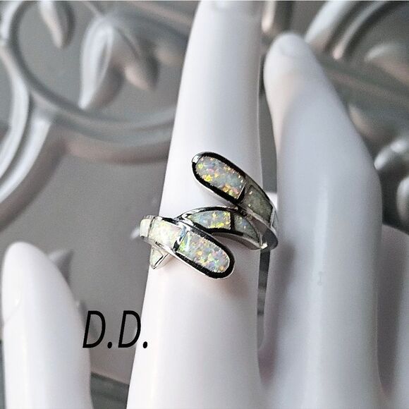 White Fire Opal Ring on Silver - Women's Jewelry - Picture 8 of 10